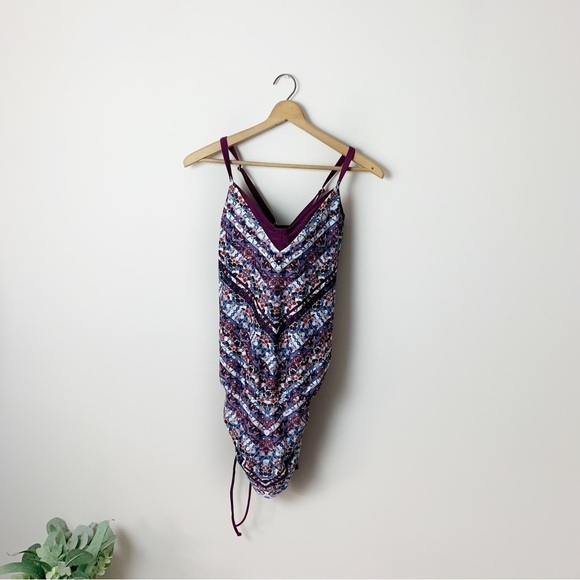 [Athleta] Women's Floral Geometric Ruched Built In Bra Sleeveless Tank Top - Picture 1 of 8